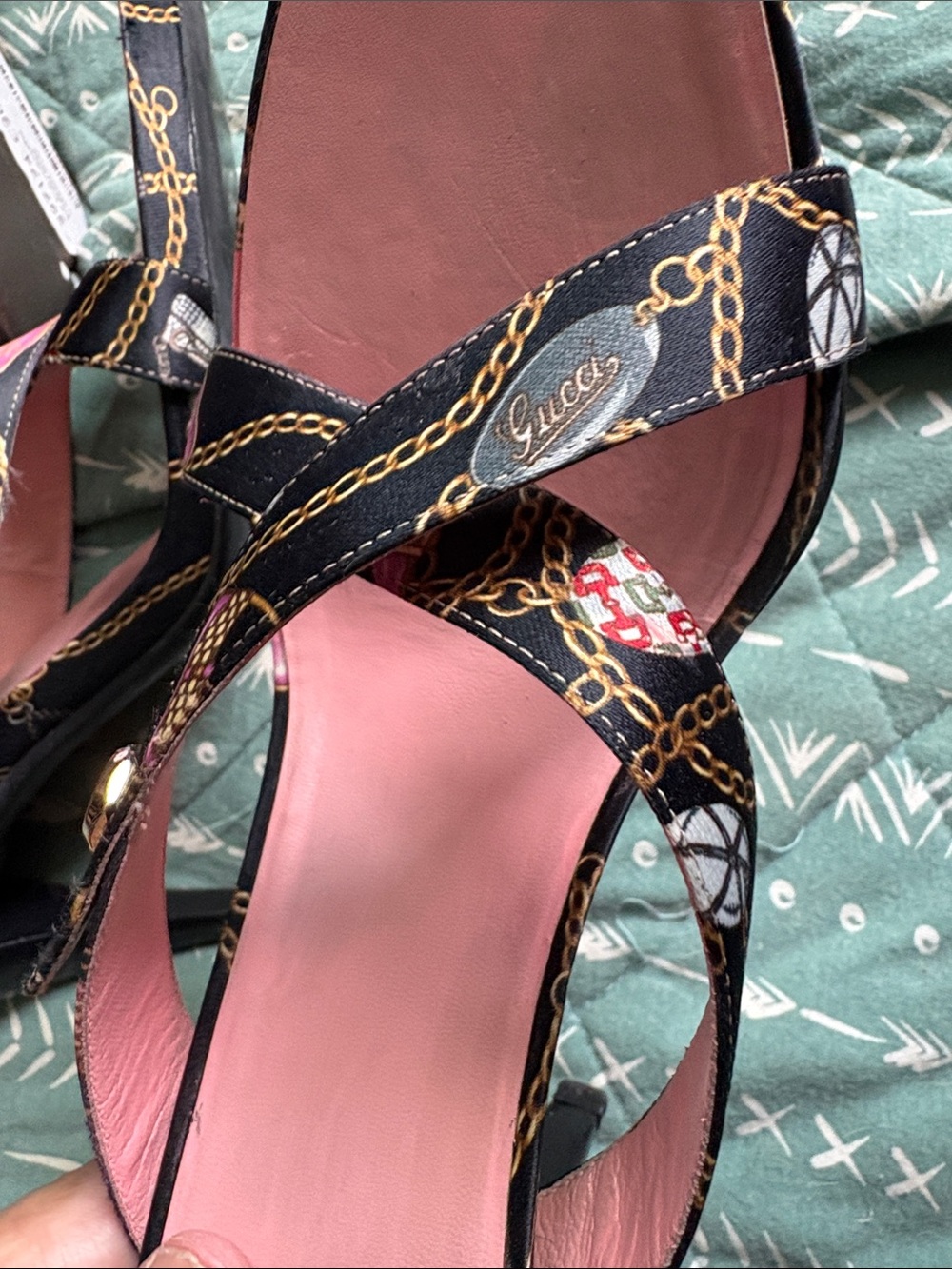 Gorgeous Gucci Black Chain-Print Mules with Pink Footbed size 10.5 Sexy & Chic - Picture 11 of 11